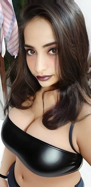 Leaked Kamini kauahik private photo viral onlyfans