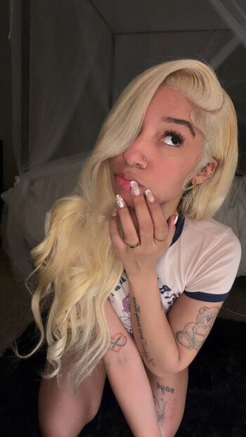 Leaked Kandy girl private photo viral onlyfans