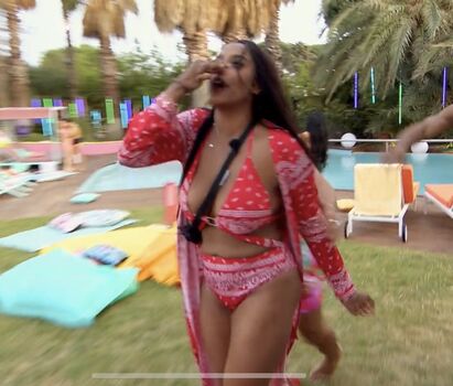 Leaked Kara frenchie shore private photo viral onlyfans