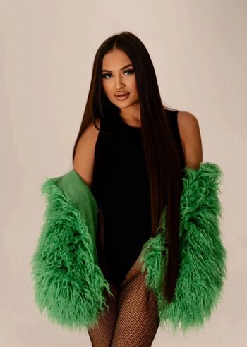 Leaked Karamelikaa private photo viral onlyfans