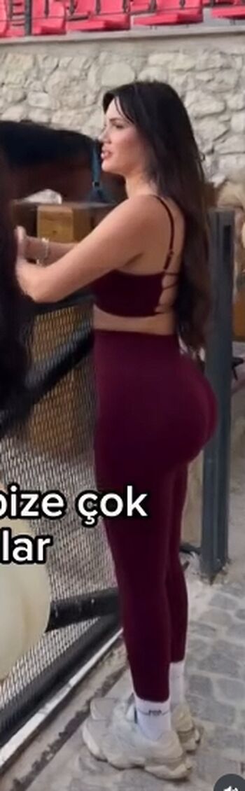 Kardelen Toprak