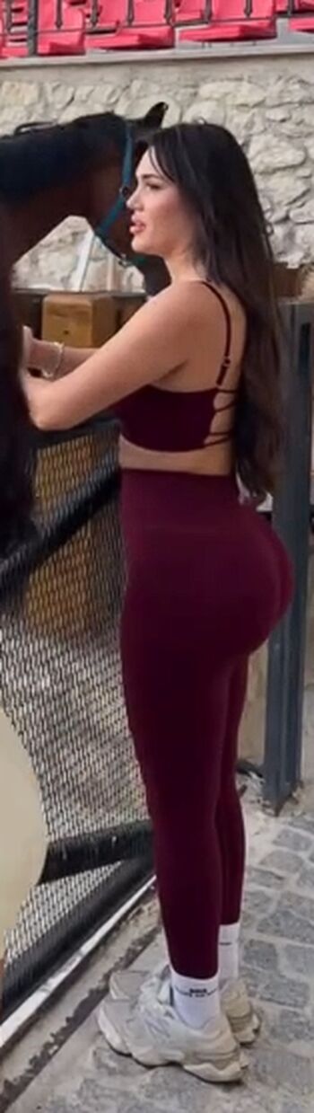 Kardelen Toprak