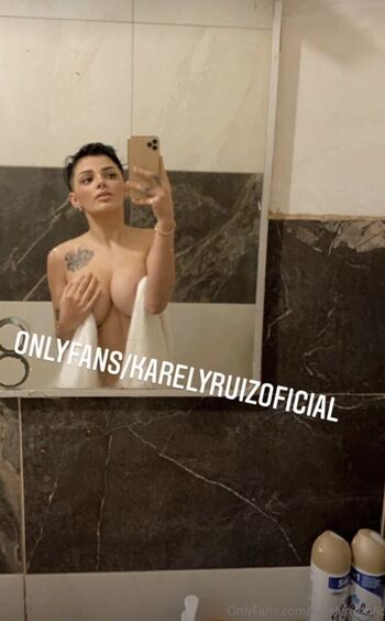 karelyruizoficial