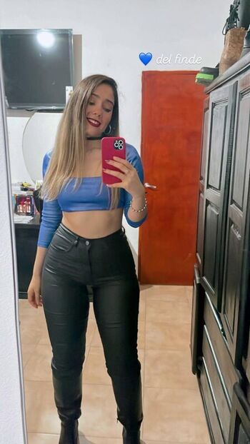 Karen Fiorella Espinoza