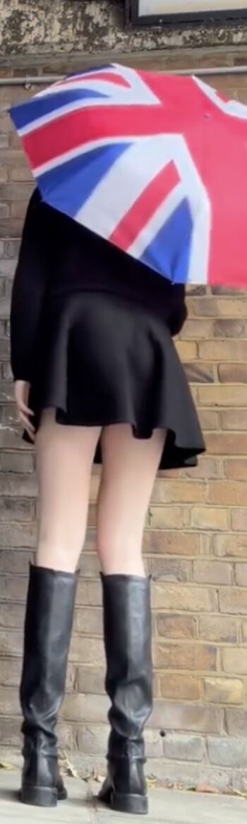 Karen Gillan