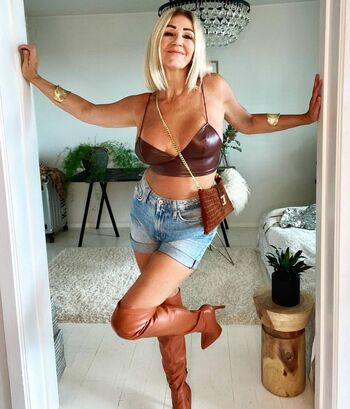 Leaked Karin blok private photo viral onlyfans