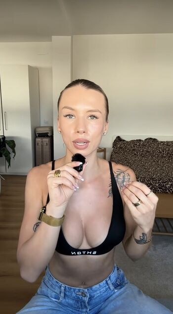 Leaked Karinamucha private photo viral onlyfans