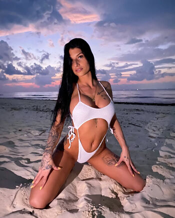 Leaked Karine marchand private photo viral onlyfans