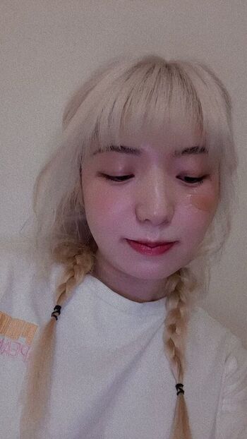 Leaked Karinnoracam private photo viral onlyfans