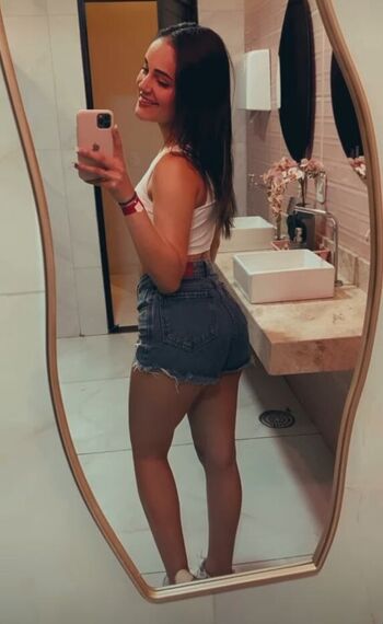 Leaked Karla hellen private photo viral onlyfans