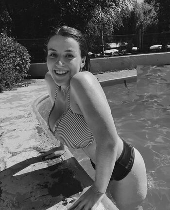 Leaked Karlavargasb private photo viral onlyfans
