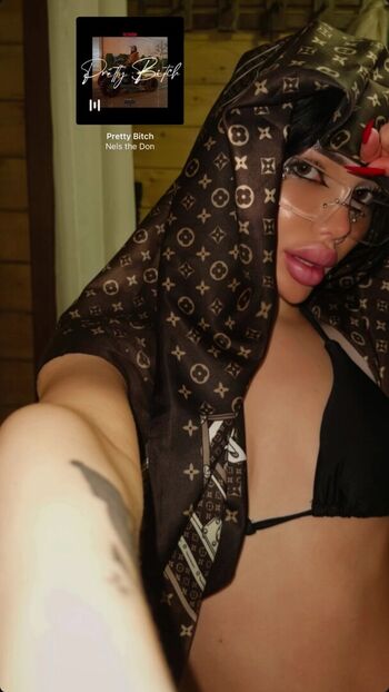Leaked Karmabitee private photo viral onlyfans