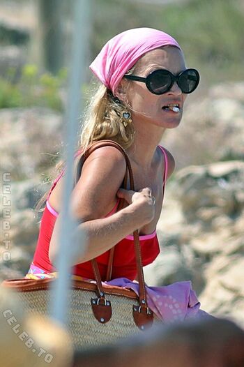 Leaked Kate moss page private photo viral onlyfans