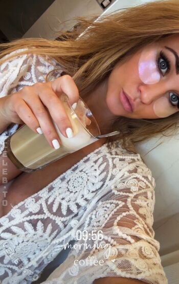 Leaked Kate xoxo private photo viral onlyfans