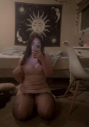 Leaked Katelyn belle private photo viral onlyfans