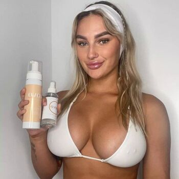 Leaked Katemareecooper private photo viral onlyfans
