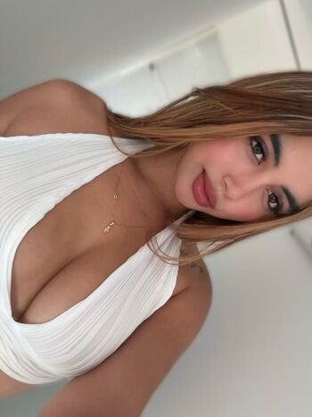 Katerine Cardenas