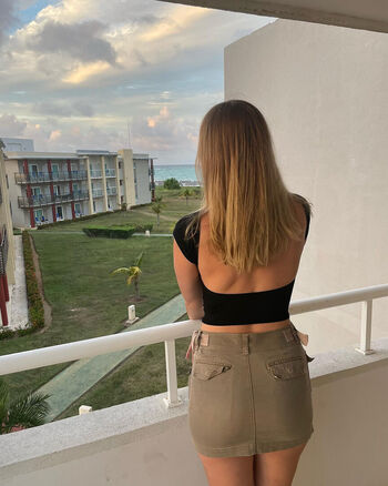 Leaked Katie liakin page private photo viral onlyfans