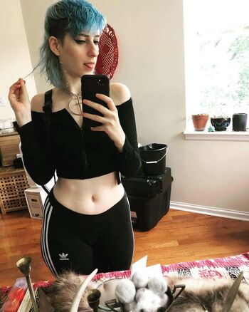 Leaked Katie rose leon private photo viral onlyfans