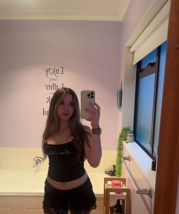 Leaked Katie watson private photo viral onlyfans