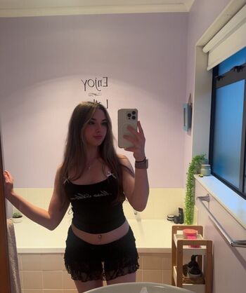 Leaked Katie watson private photo viral onlyfans