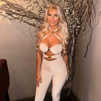Leaked Katie wolstenholme private photo viral onlyfans