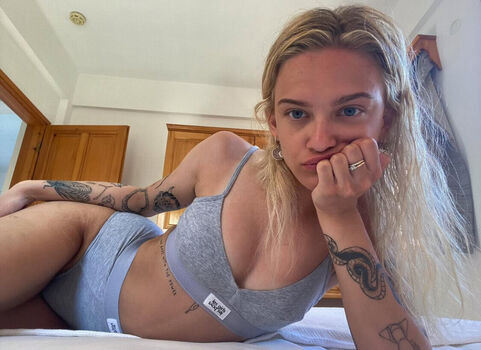 Leaked Katieplaysgames private photo viral onlyfans