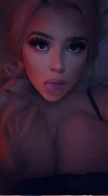 Leaked Katiialouisee page private photo viral onlyfans