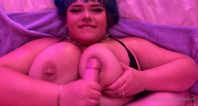 Leaked Katthekunt private photo viral onlyfans