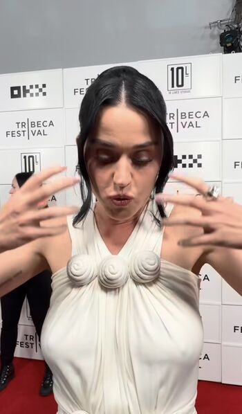 Leaked Katy perry private photo viral onlyfans