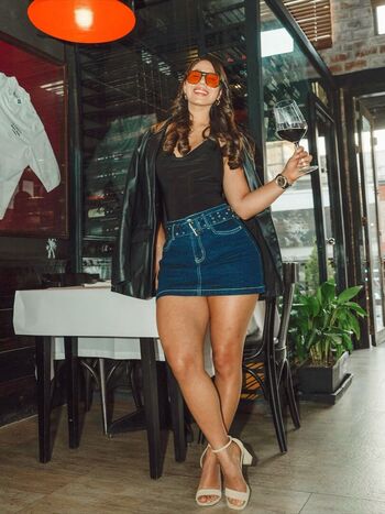 Katyusca Torres Aybar Hotwife