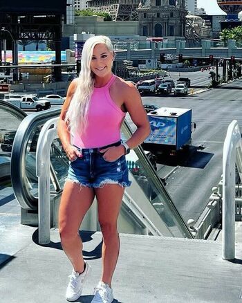 Leaked Kayla blood private photo viral onlyfans