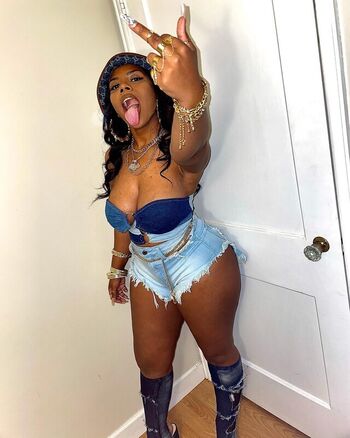 Leaked Kayla henderson private photo viral onlyfans
