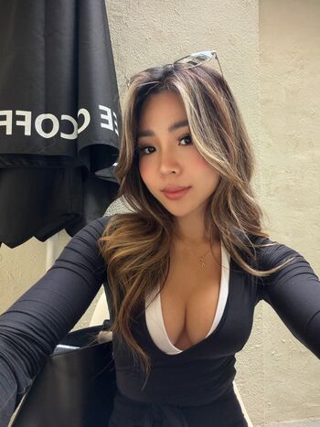 Kayla Lau