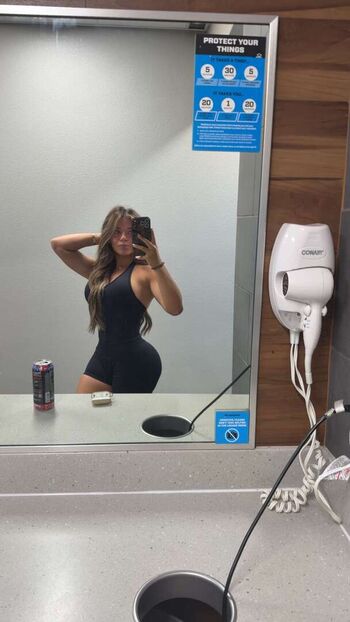 Kayla Manousselis
