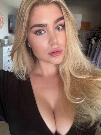 Kayla Mcgrayne