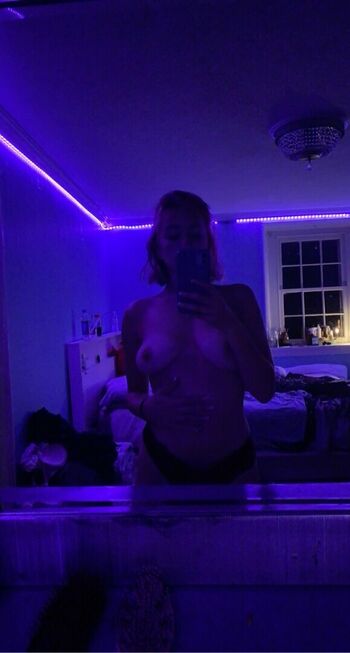 Leaked Kayla renee private photo viral onlyfans