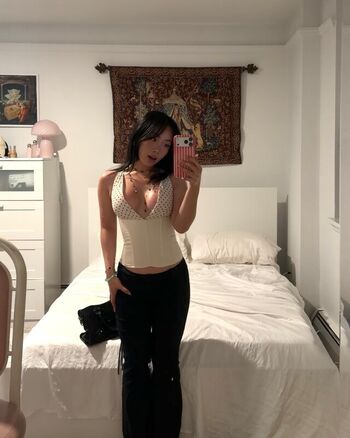 Leaked Kayla vy  page private photo viral onlyfans