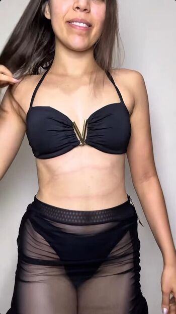 kaylaasantos_
