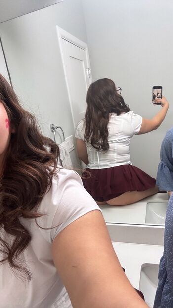 Leaked Kaylafromto private photo viral onlyfans