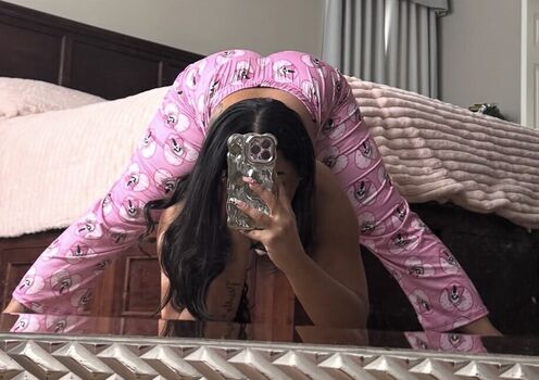 Leaked Kaylag private photo viral onlyfans