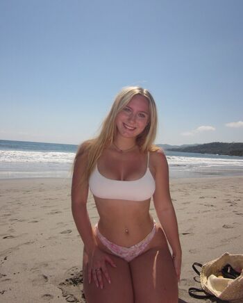 Leaked Kayleek private photo viral onlyfans