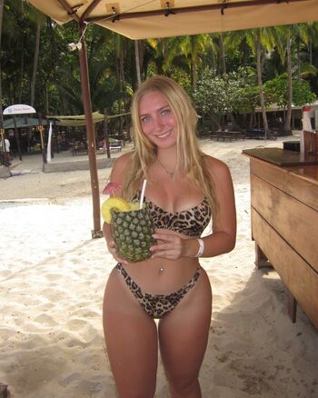 Leaked Kayleek private photo viral onlyfans