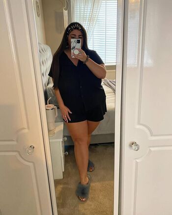 Kayleigh Skin