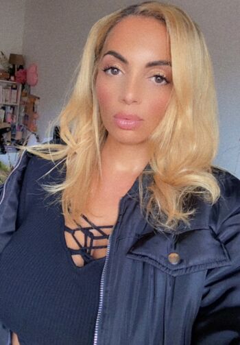 Leaked Kayna samet private photo viral onlyfans