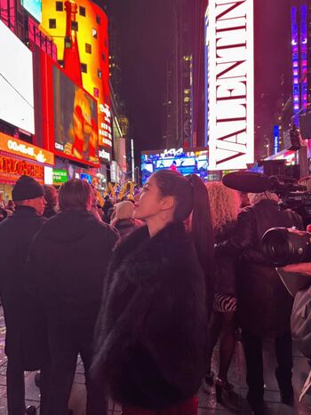 Kazuha Nakamura 中村 一葉