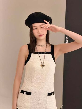 Kazuha Nakamura 中村 一葉