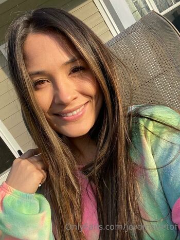 Leaked Kelaniddd private photo viral onlyfans