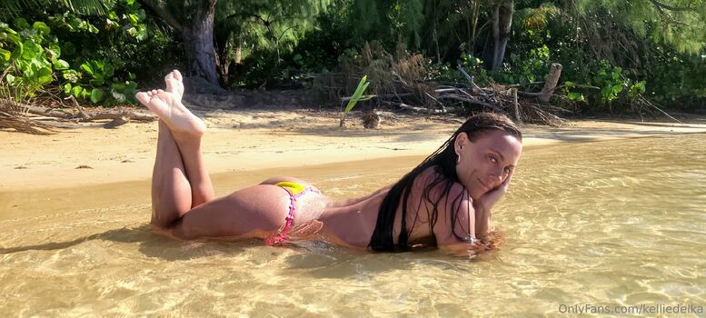 Leaked Kellie delka private photo viral onlyfans