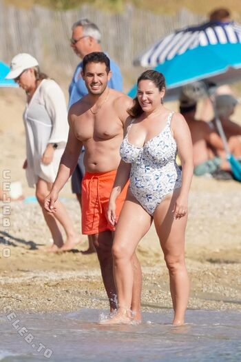 Leaked Kelly brook page private photo viral onlyfans